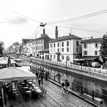 Bilocale Con Affaccio Sulla Darsena Apartmán *